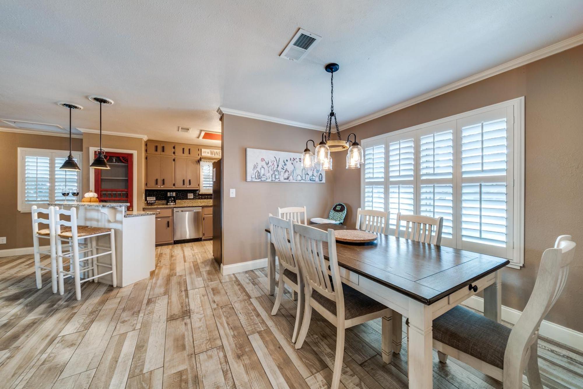 Charming Pet Friendly 4 Bdrm Home Mins To Main St And Wineries Fredericksburg Ngoại thất bức ảnh