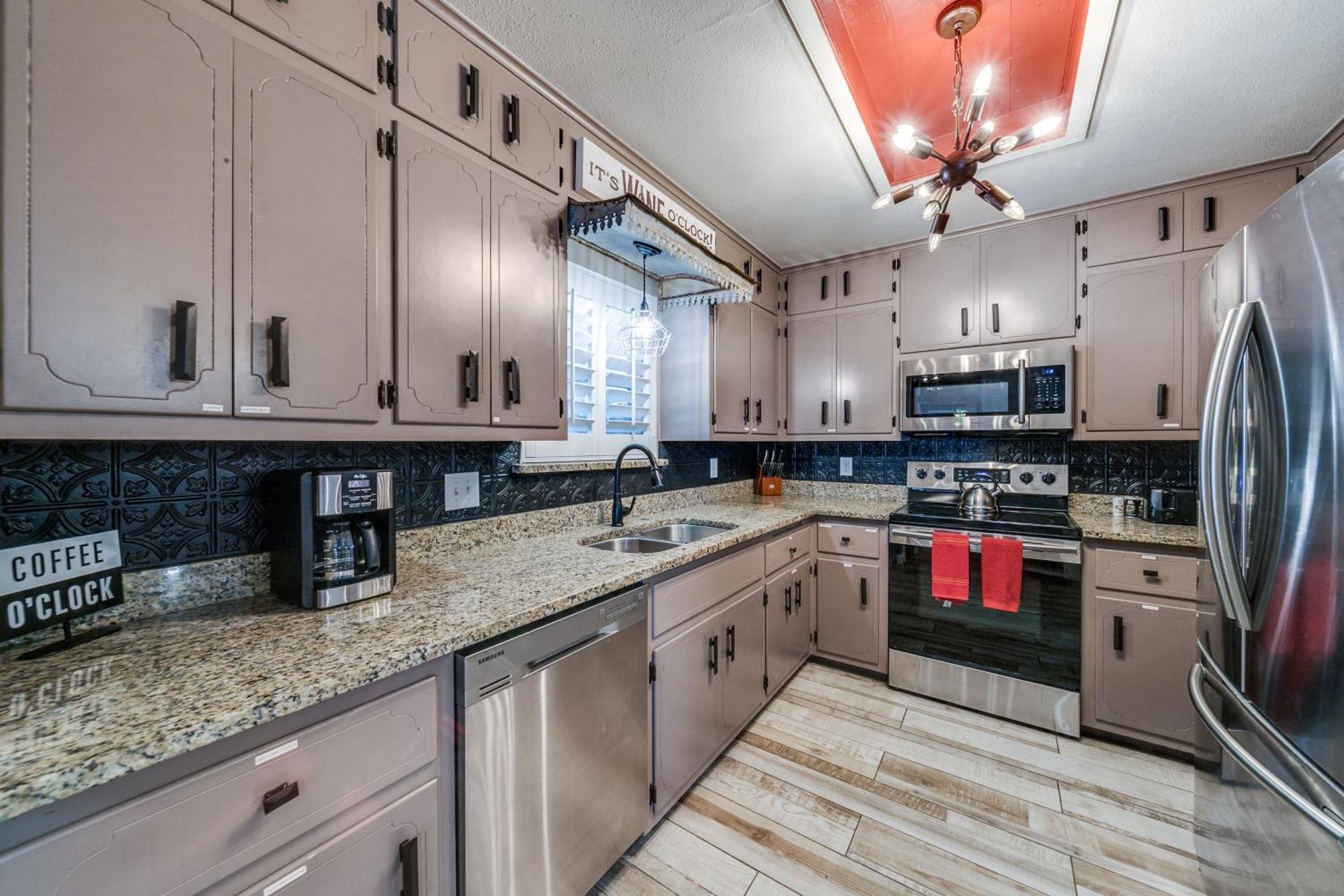 Charming Pet Friendly 4 Bdrm Home Mins To Main St And Wineries Fredericksburg Ngoại thất bức ảnh